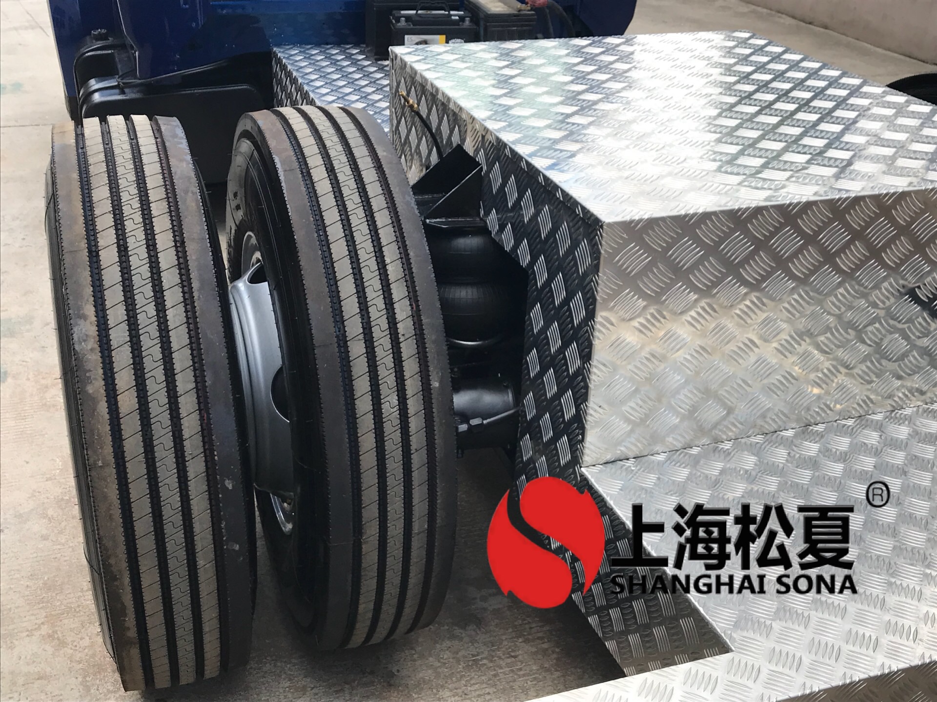 福特T700後橋改裝橡膠91免费破解版